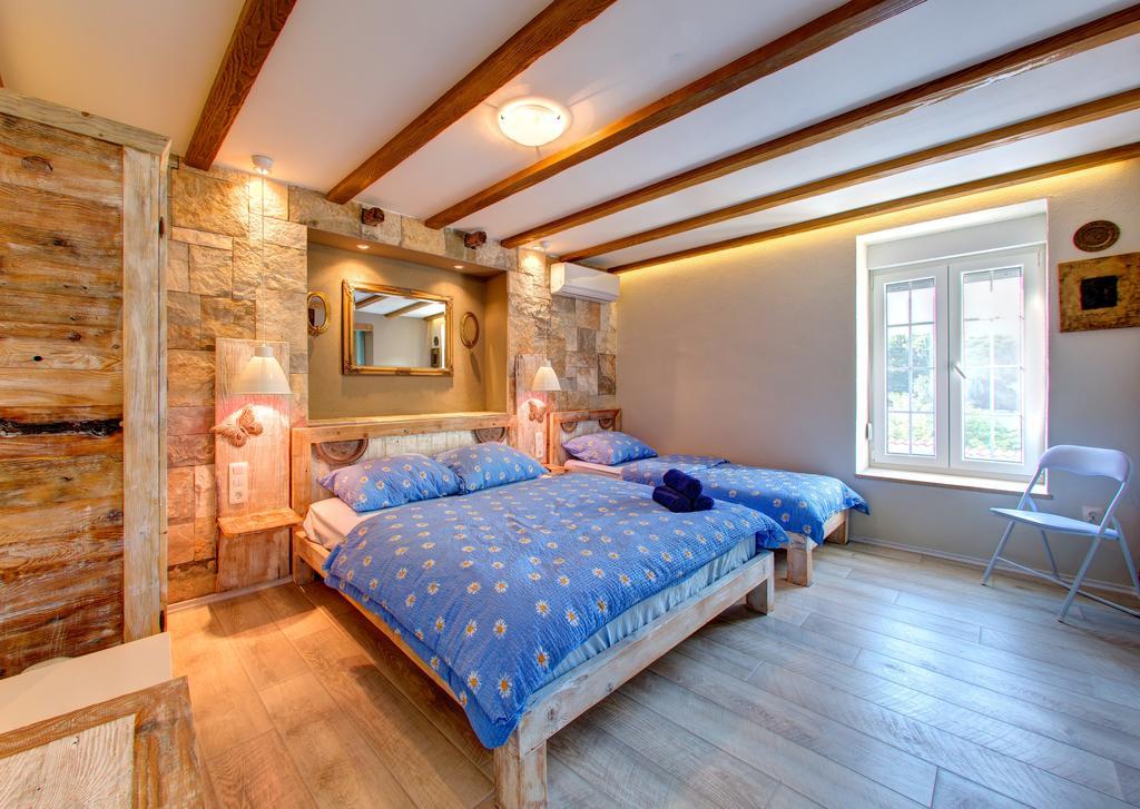 Apartments Villa Mike モスタル エクステリア 写真